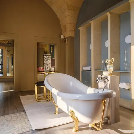 Maison Boutique At Daniela Holiday home *