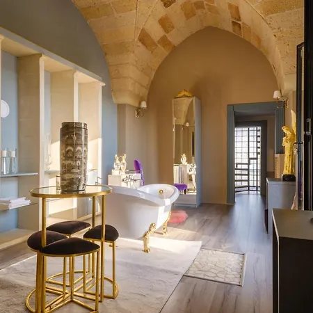 Maison Boutique At Daniela *