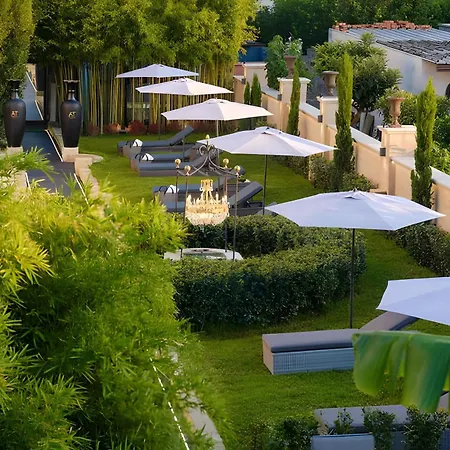 Maison Boutique At Daniela Holiday home